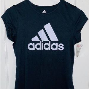 Girl short sleeve Adidas shirt